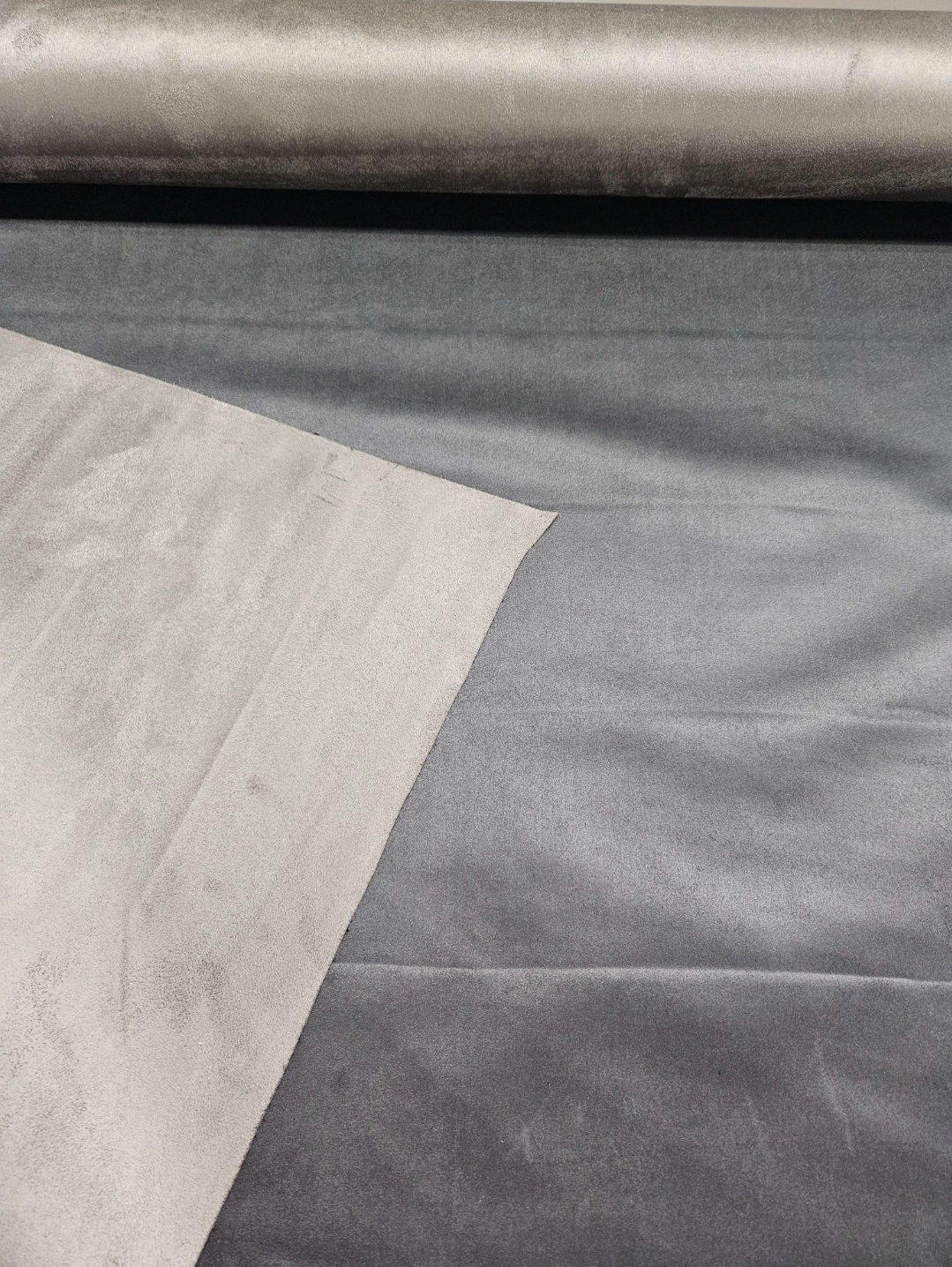 Alcantara grau/schwarz